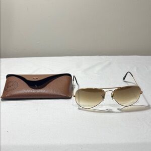 Ray-Ban Gold Gradient Aviator Sunglasses